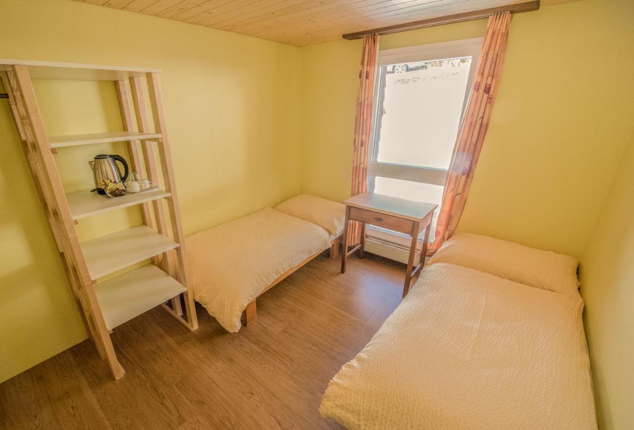 Schutzenbach Backpackers For Adults 18-35 Vandrarhem Lauterbrunnen Exteriör bild