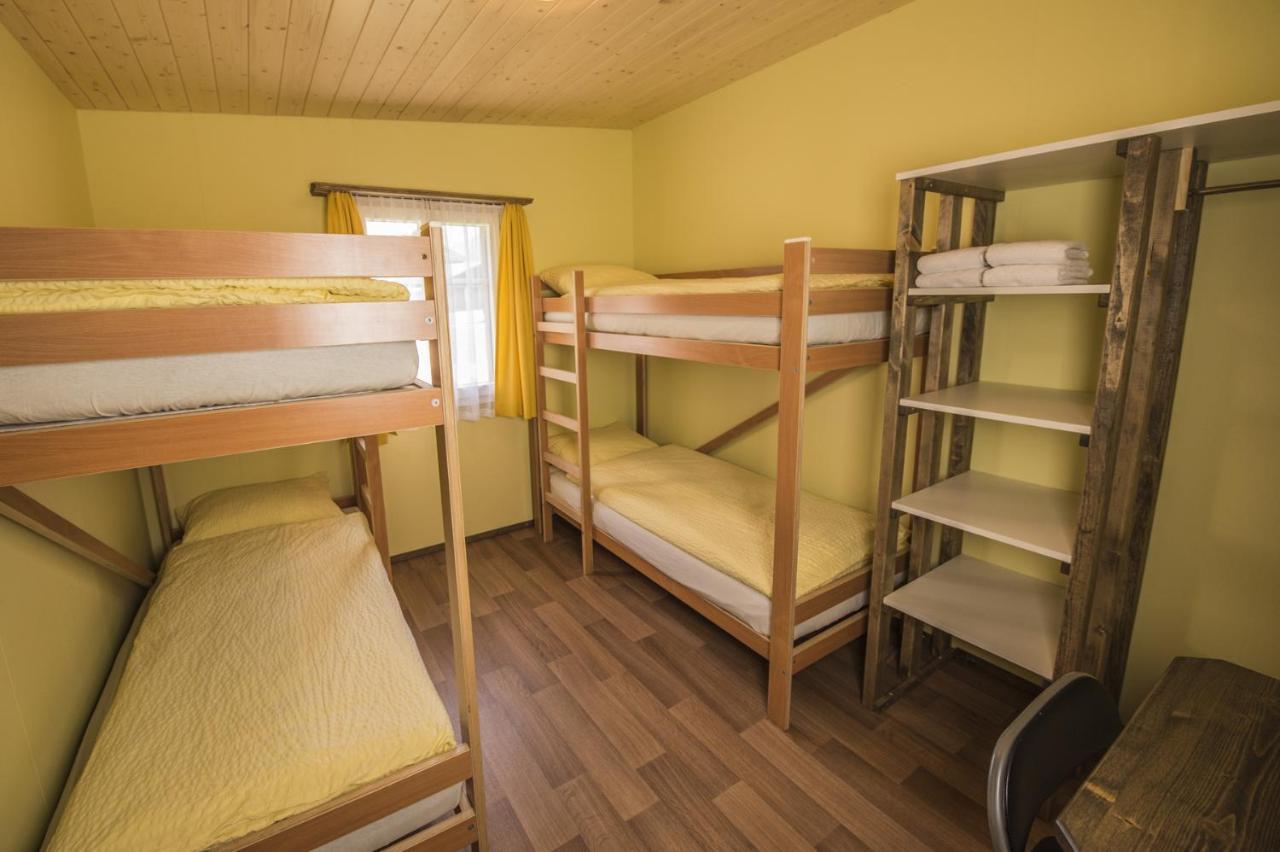 Schutzenbach Backpackers For Adults 18-35 Vandrarhem Lauterbrunnen Exteriör bild